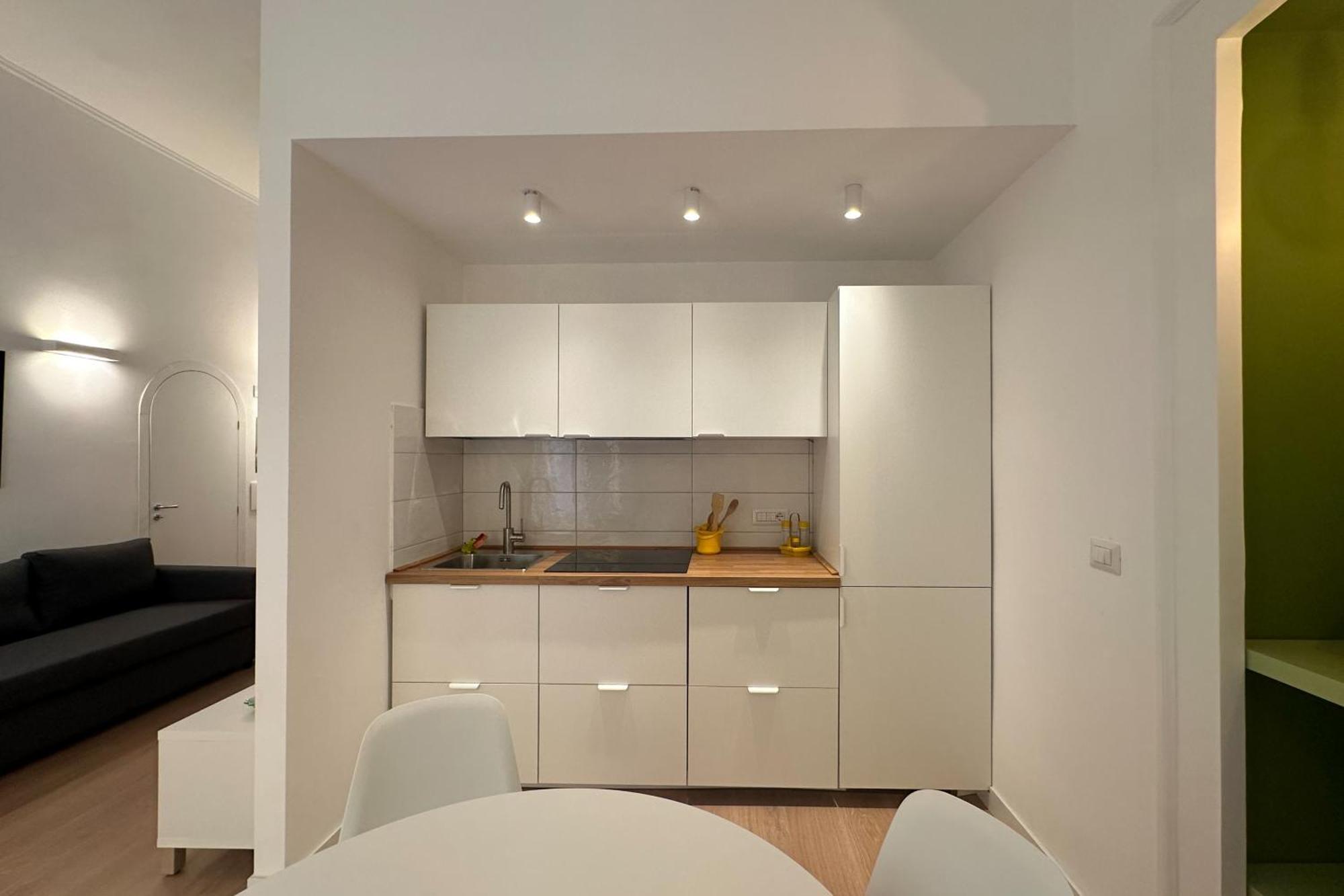 Tom Apartments Naples Exterior photo